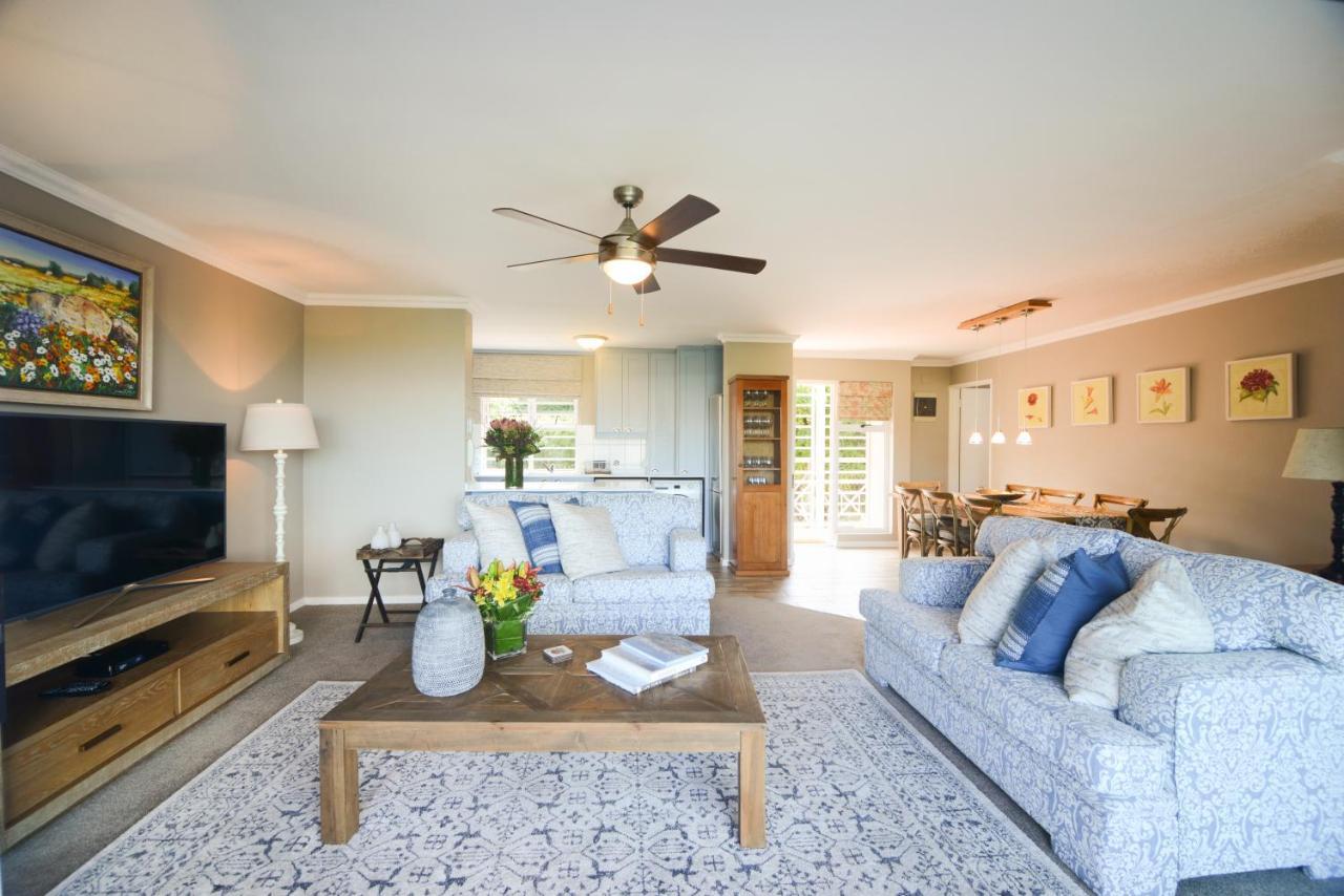 Dk Villas 1 Harbour View Hout Bay Bagian luar foto