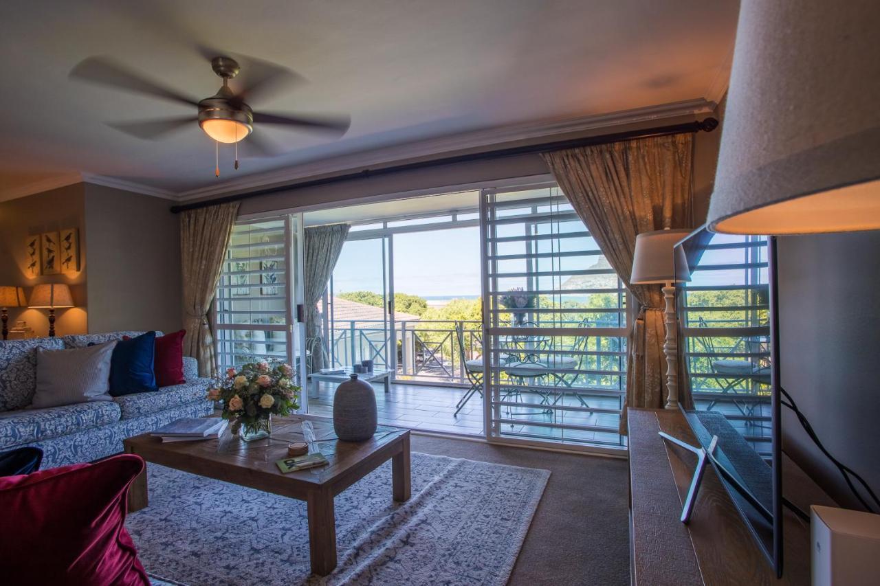 Dk Villas 1 Harbour View Hout Bay Bagian luar foto