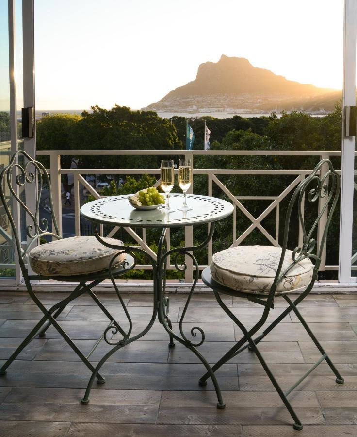Dk Villas 1 Harbour View Hout Bay Bagian luar foto