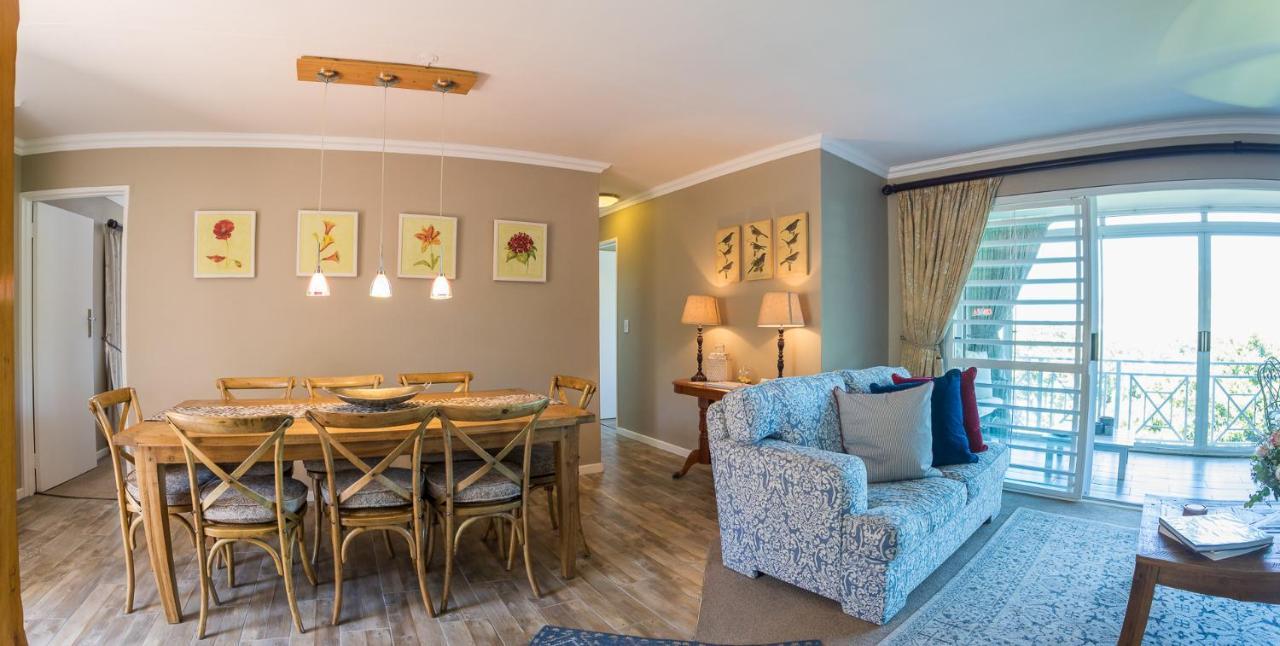Dk Villas 1 Harbour View Hout Bay Bagian luar foto