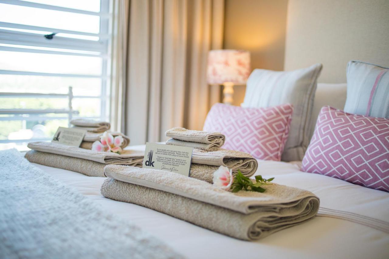 Dk Villas 1 Harbour View Hout Bay Bagian luar foto
